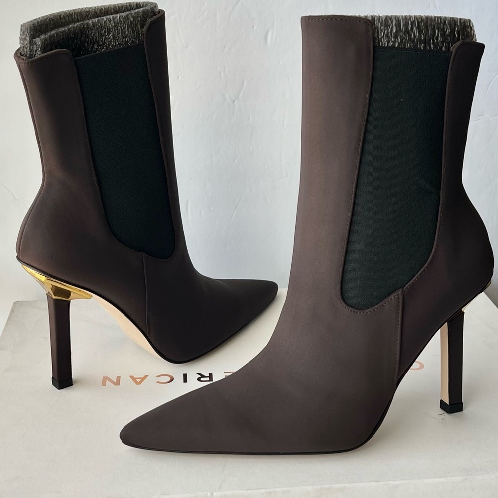 Good American High Kickstand Suede Bootie Size 7 Chocolate Brown GA118N-X